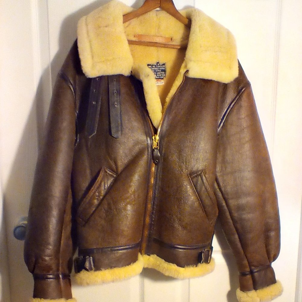 Men's AVIREX, Vinage, B3 Army and Air Force, Sheepskin lined flight coat.